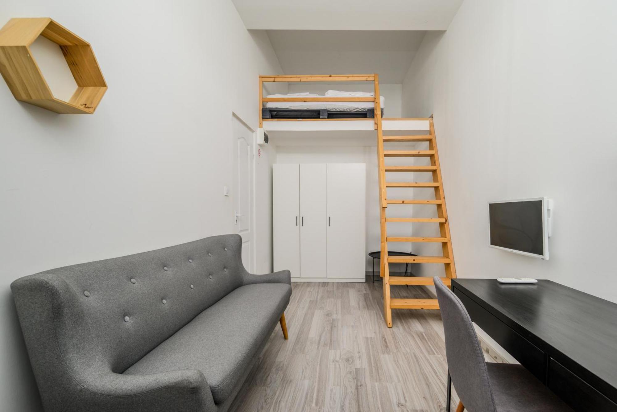 5 Bedrooms Keleti-Home Budapest Exterior photo